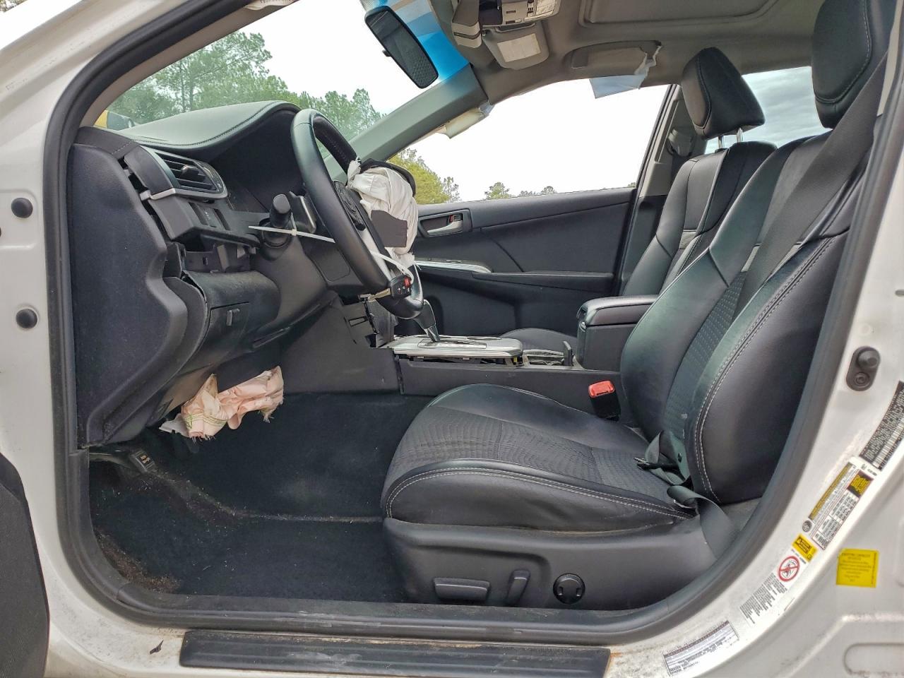 2014 TOYOTA CAMRY L photo 7