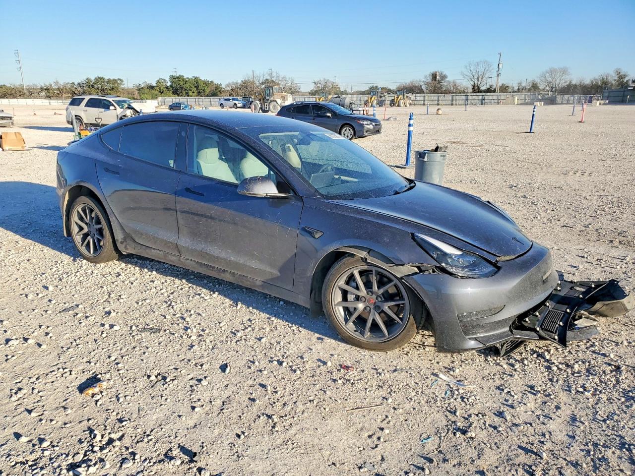 2023 TESLA MODEL 3 photo 4