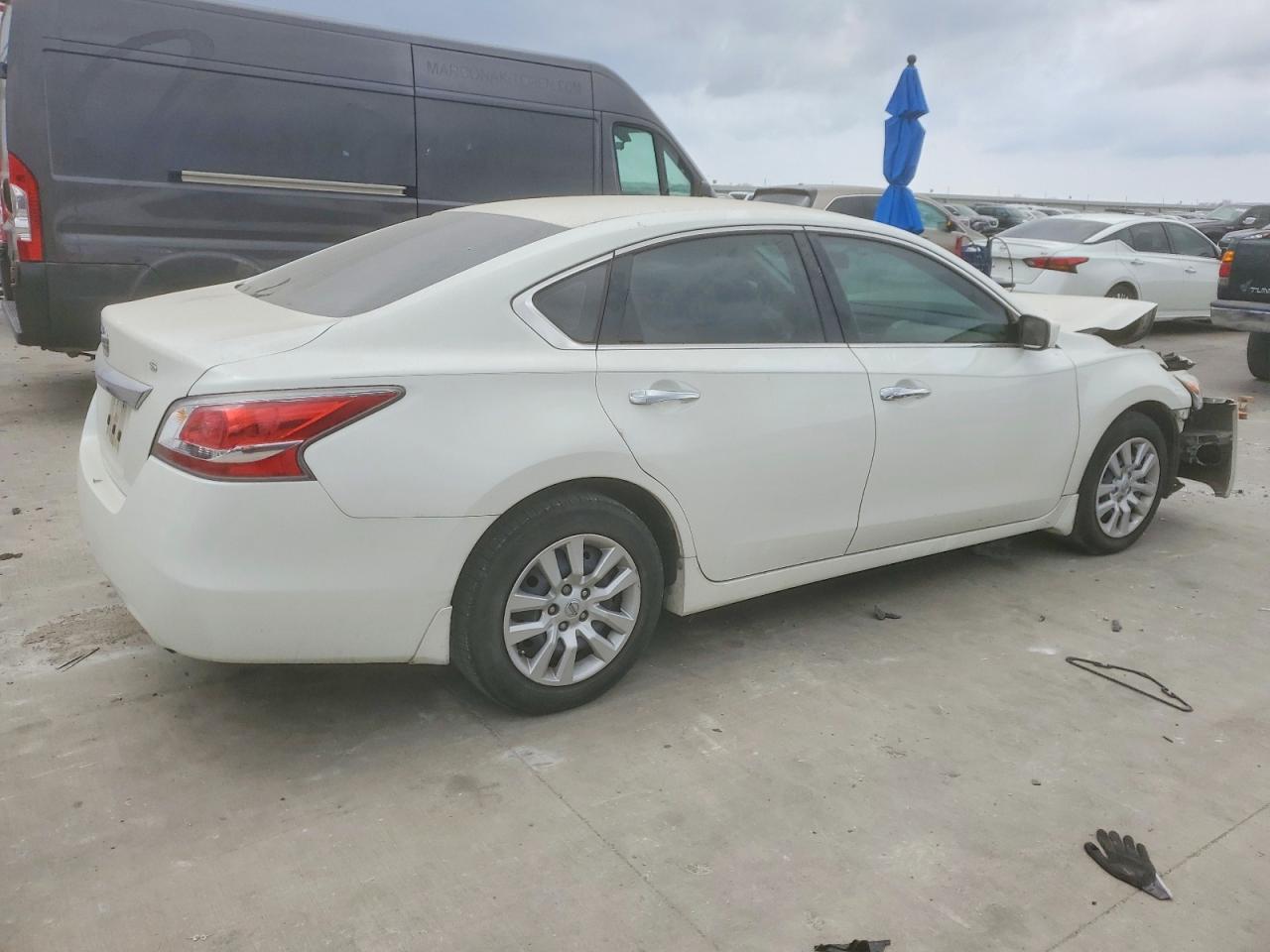 2015 NISSAN ALTIMA 2.5 photo 3
