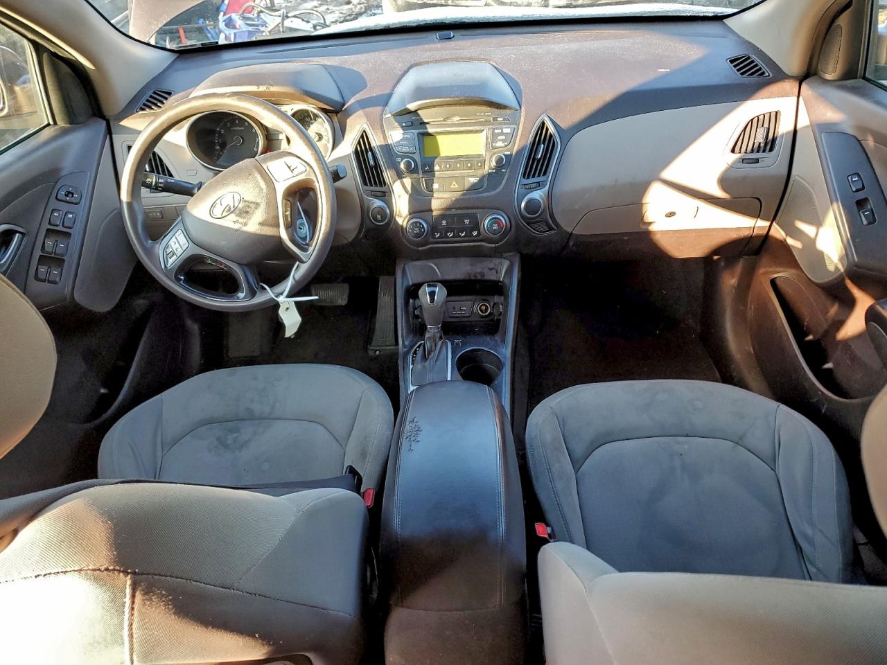 2015 HYUNDAI TUCSON GLS photo 8
