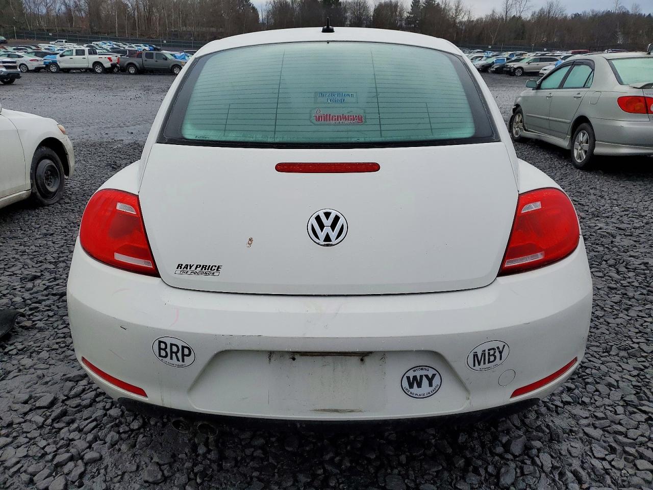 2013 VOLKSWAGEN BEETLE photo 16