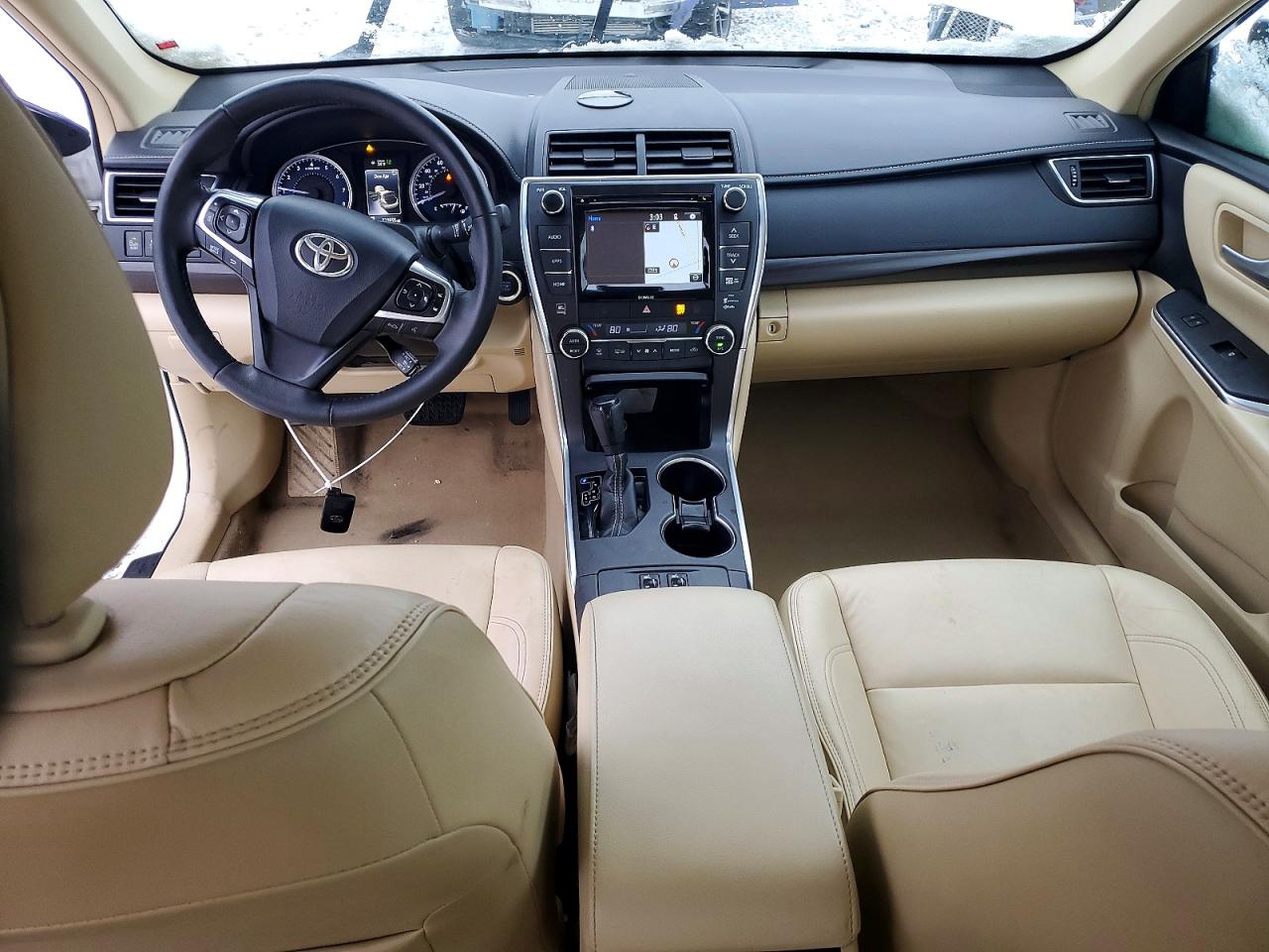 2017 TOYOTA CAMRY XSE photo 8