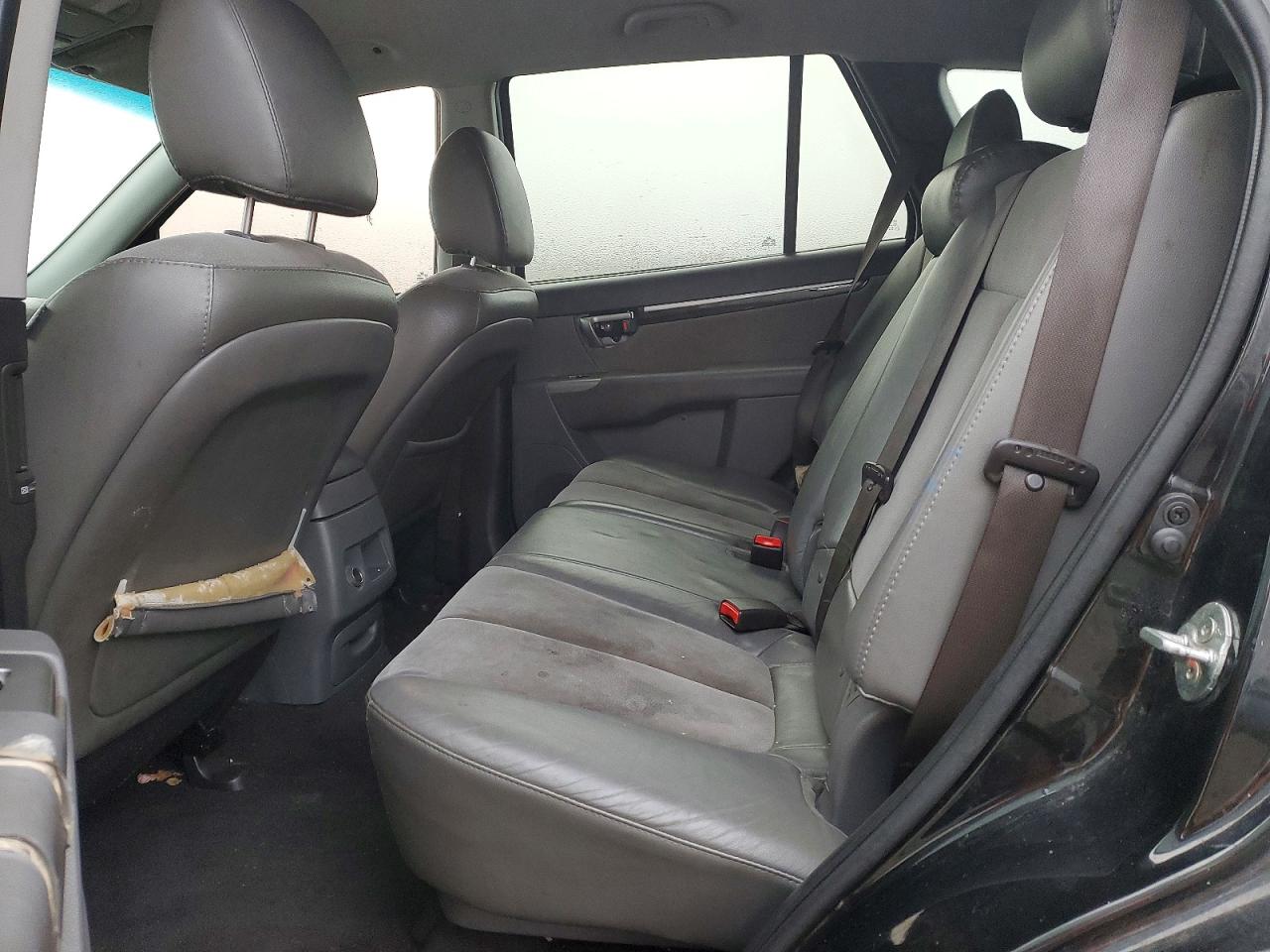2011 HYUNDAI SANTA FE SE photo 11