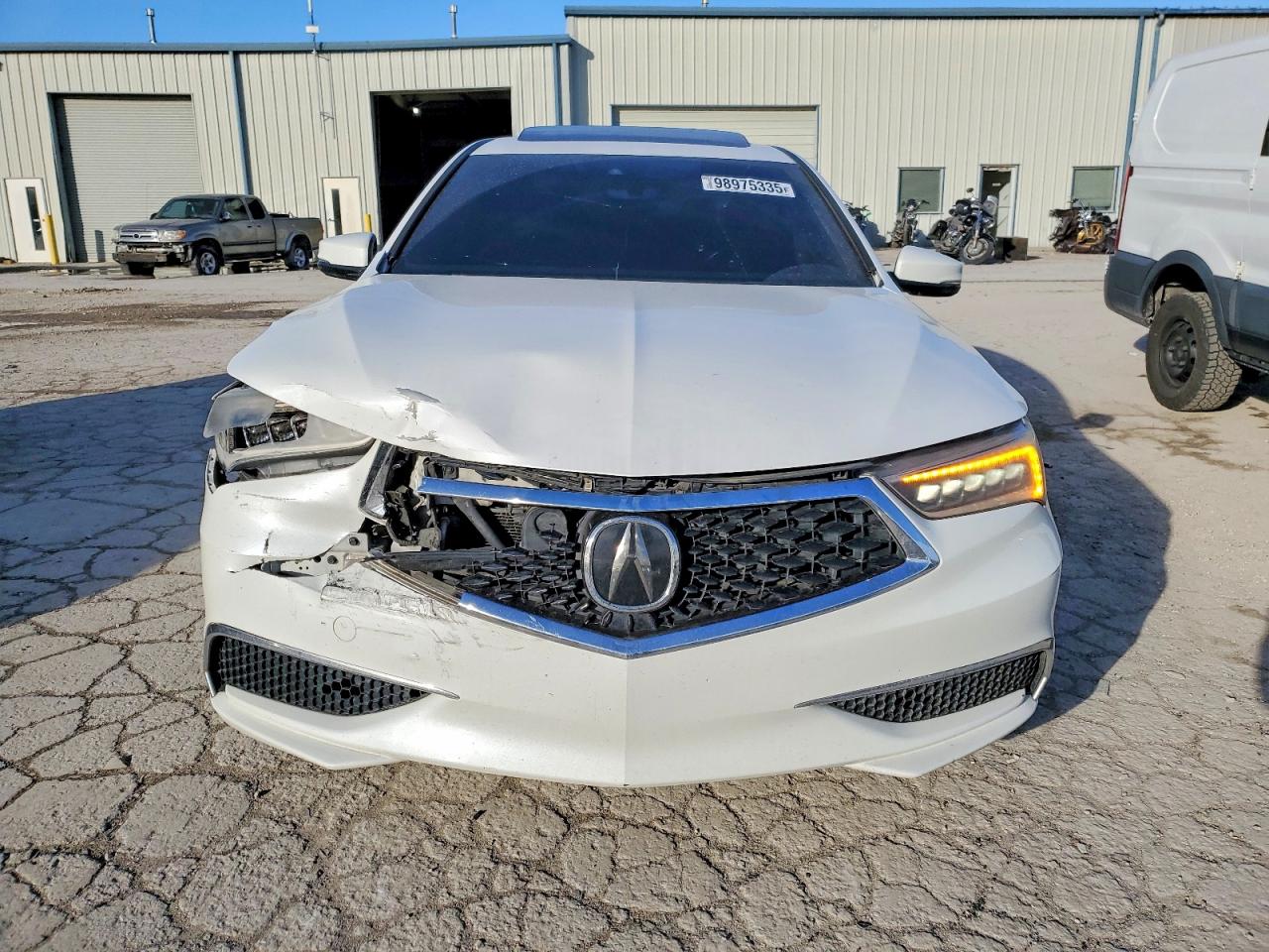 2018 ACURA TLX photo 9