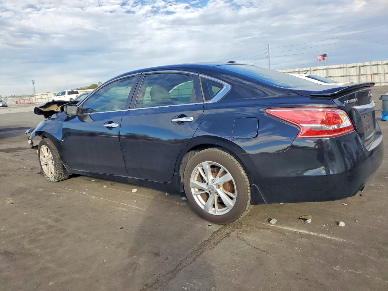 2013 NISSAN ALTIMA 2.5 photo 2