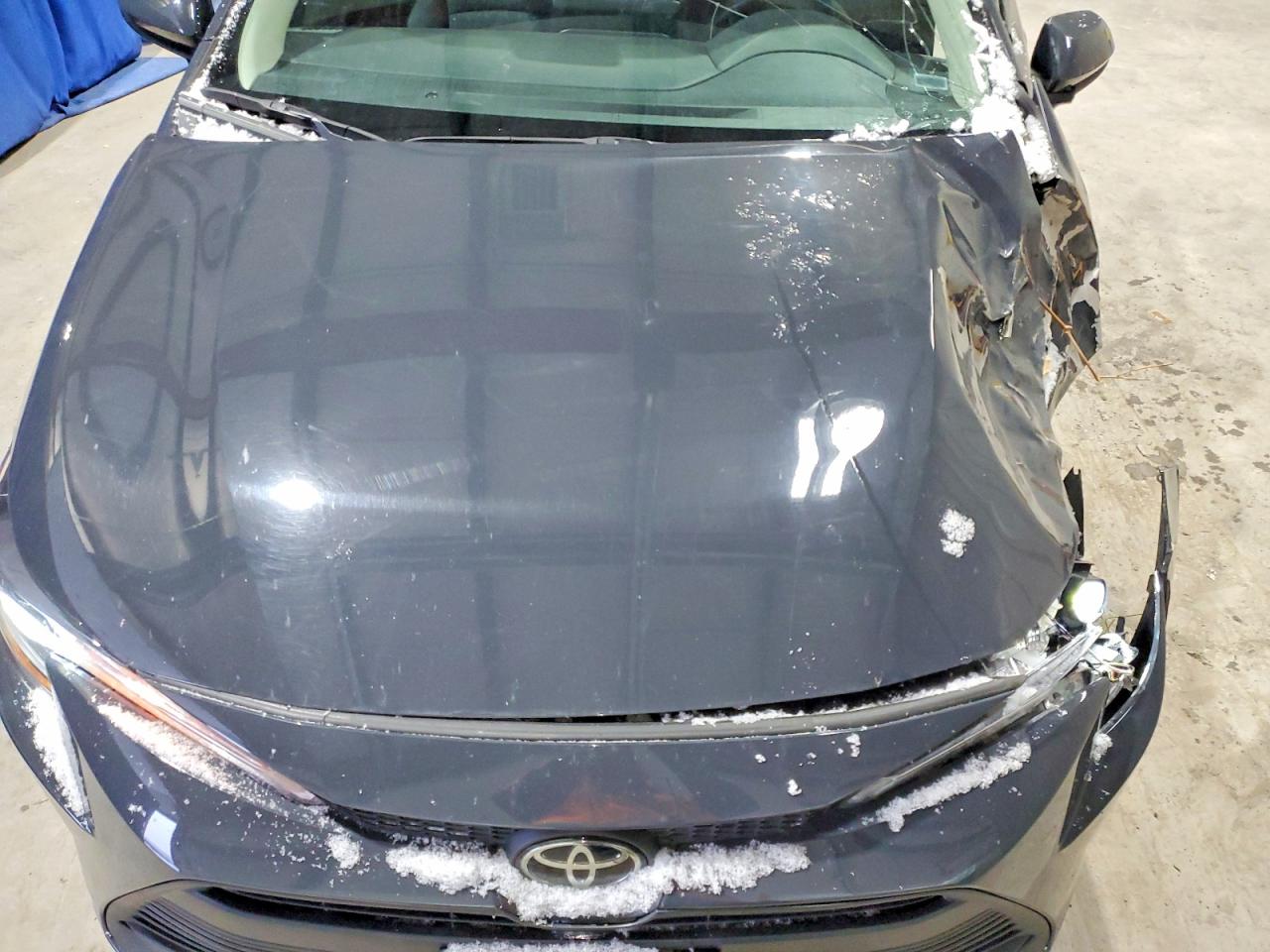 2024 TOYOTA COROLLA LE photo 11