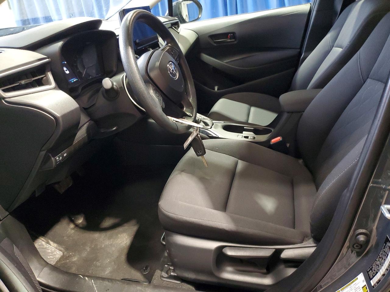 2024 TOYOTA COROLLA LE photo 7