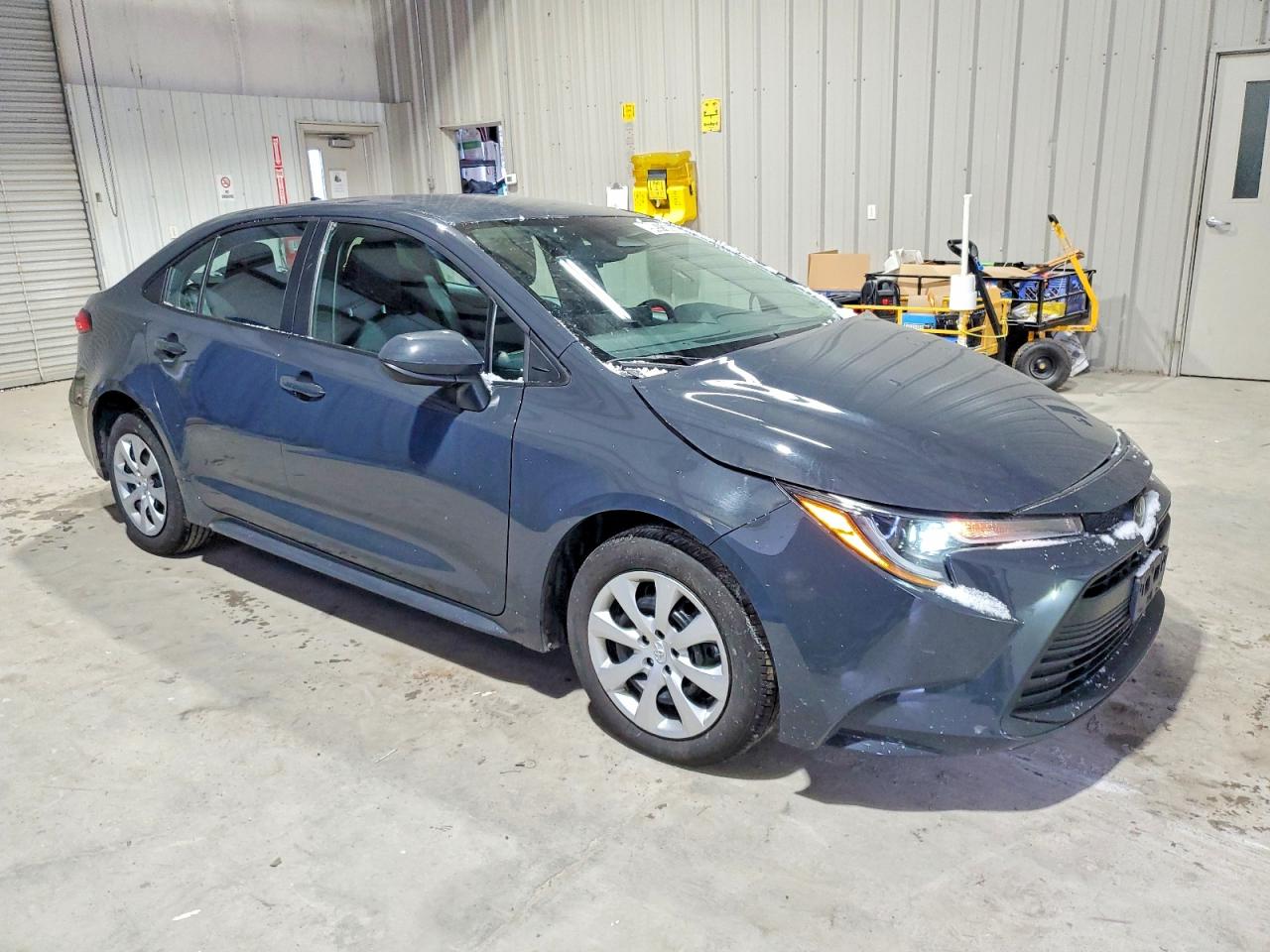 2024 TOYOTA COROLLA LE photo 4