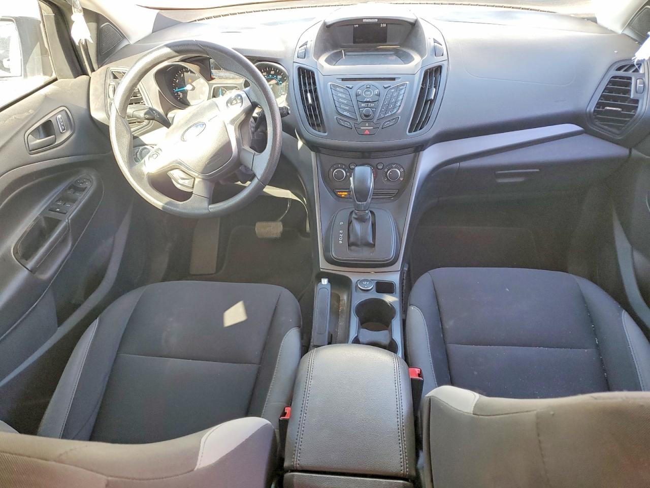 2016 FORD ESCAPE S photo 8