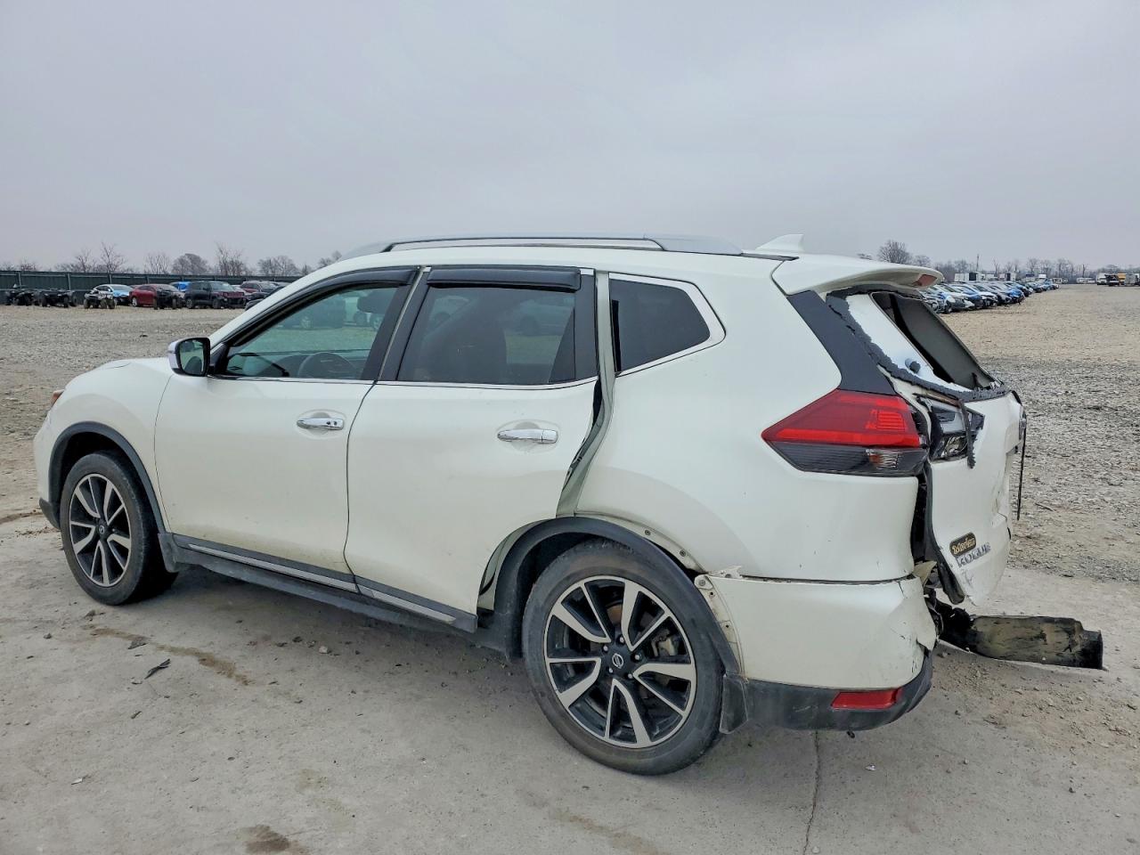 2020 NISSAN ROGUE photo 2