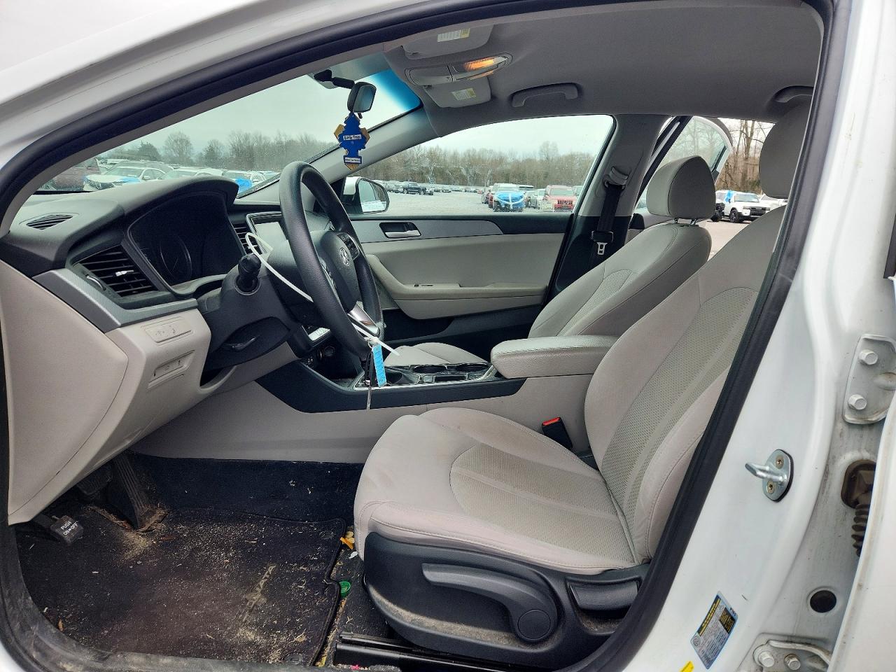 2018 HYUNDAI SONATA SE photo 7