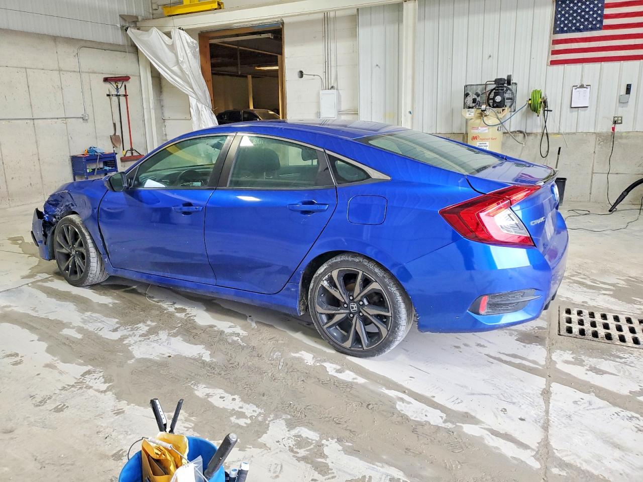 2020 HONDA CIVIC SPORT photo 2