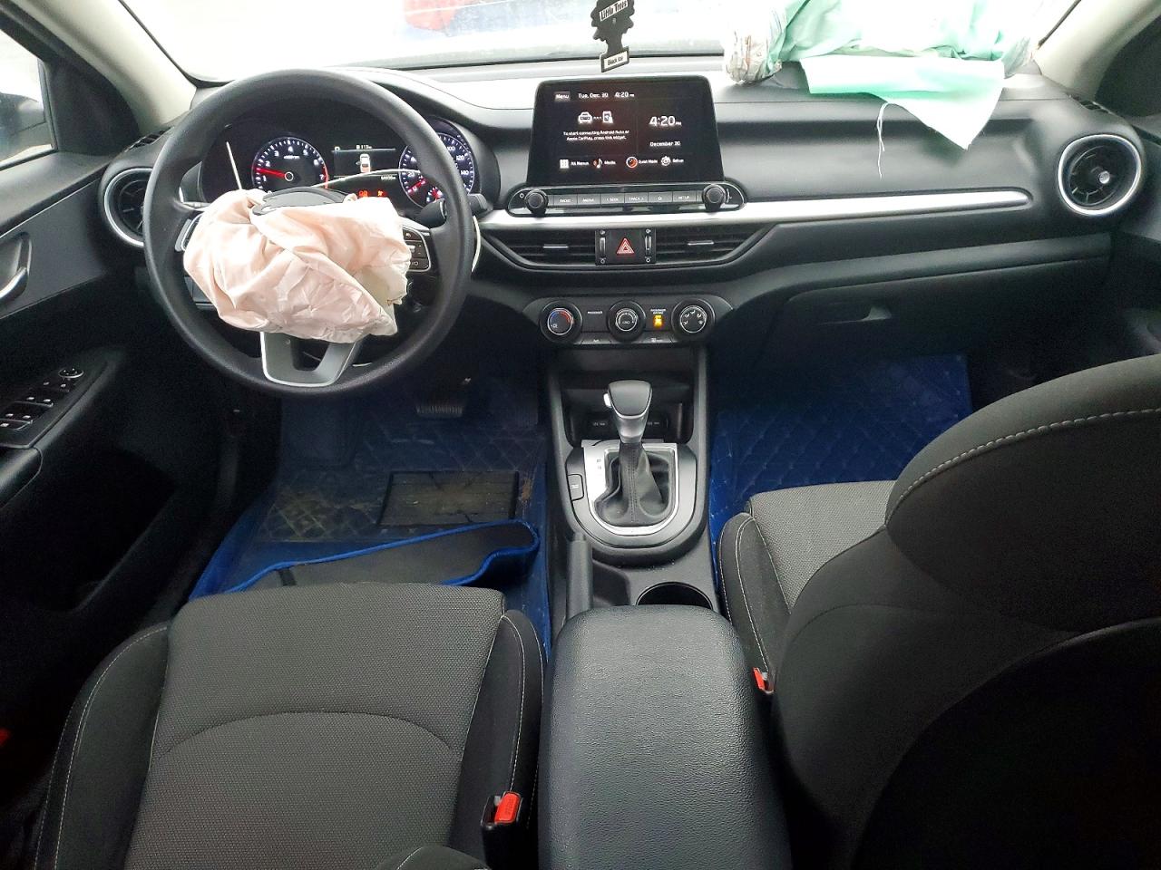 2023 KIA FORTE LX photo 8