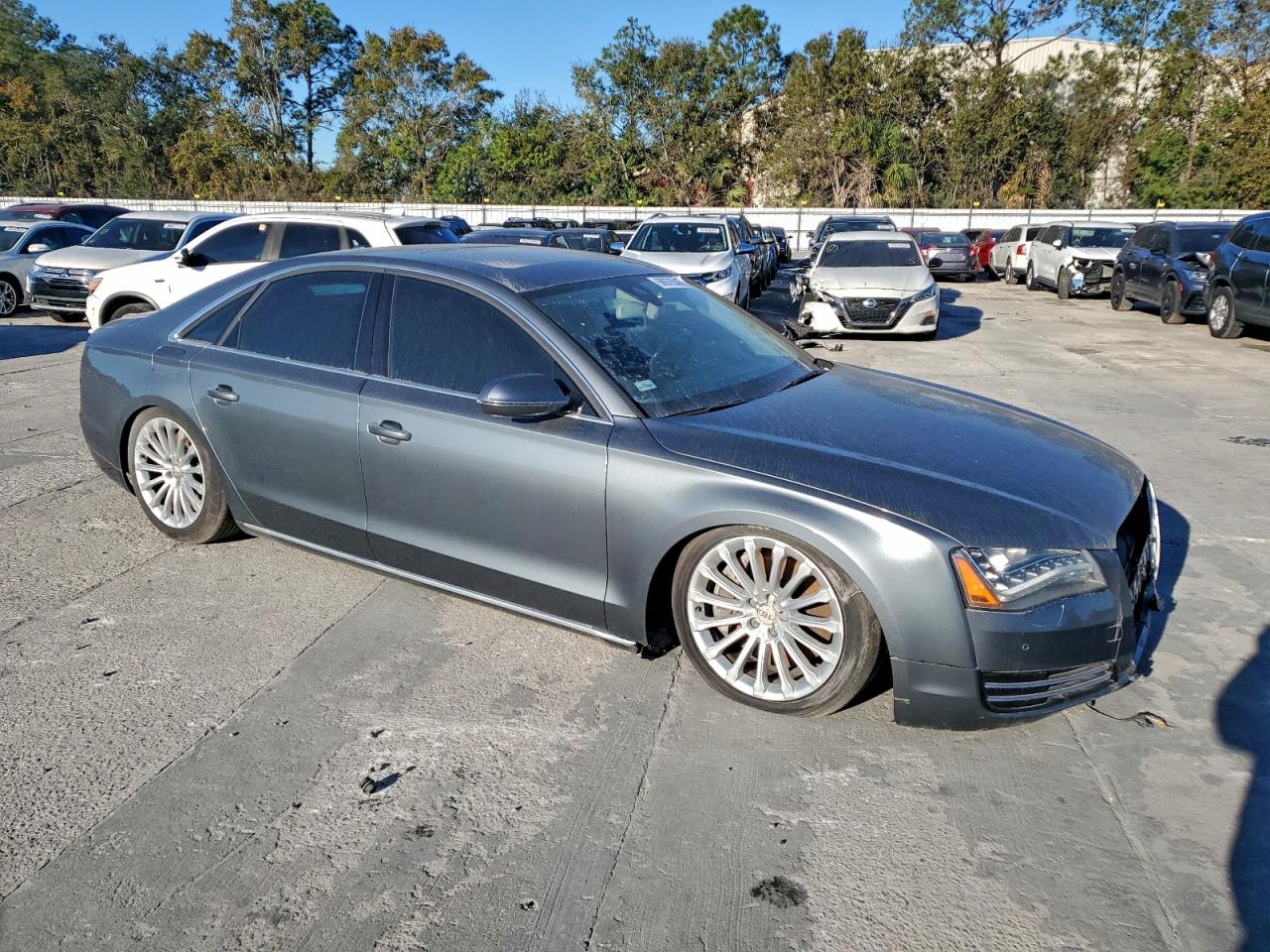 2014 AUDI A8 QUATTRO photo 4
