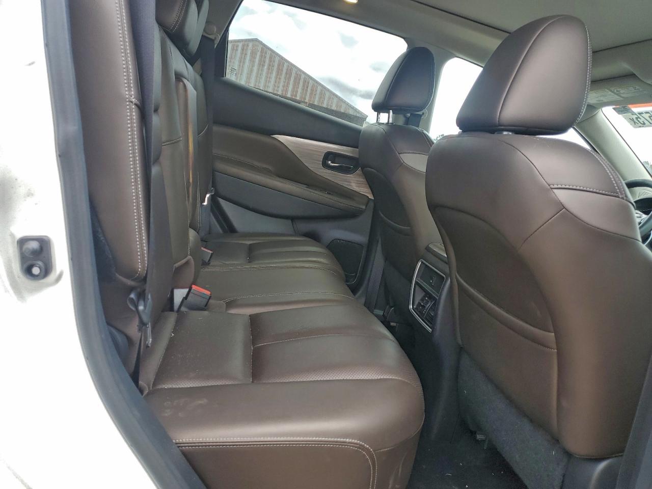 2017 NISSAN MURANO S photo 21