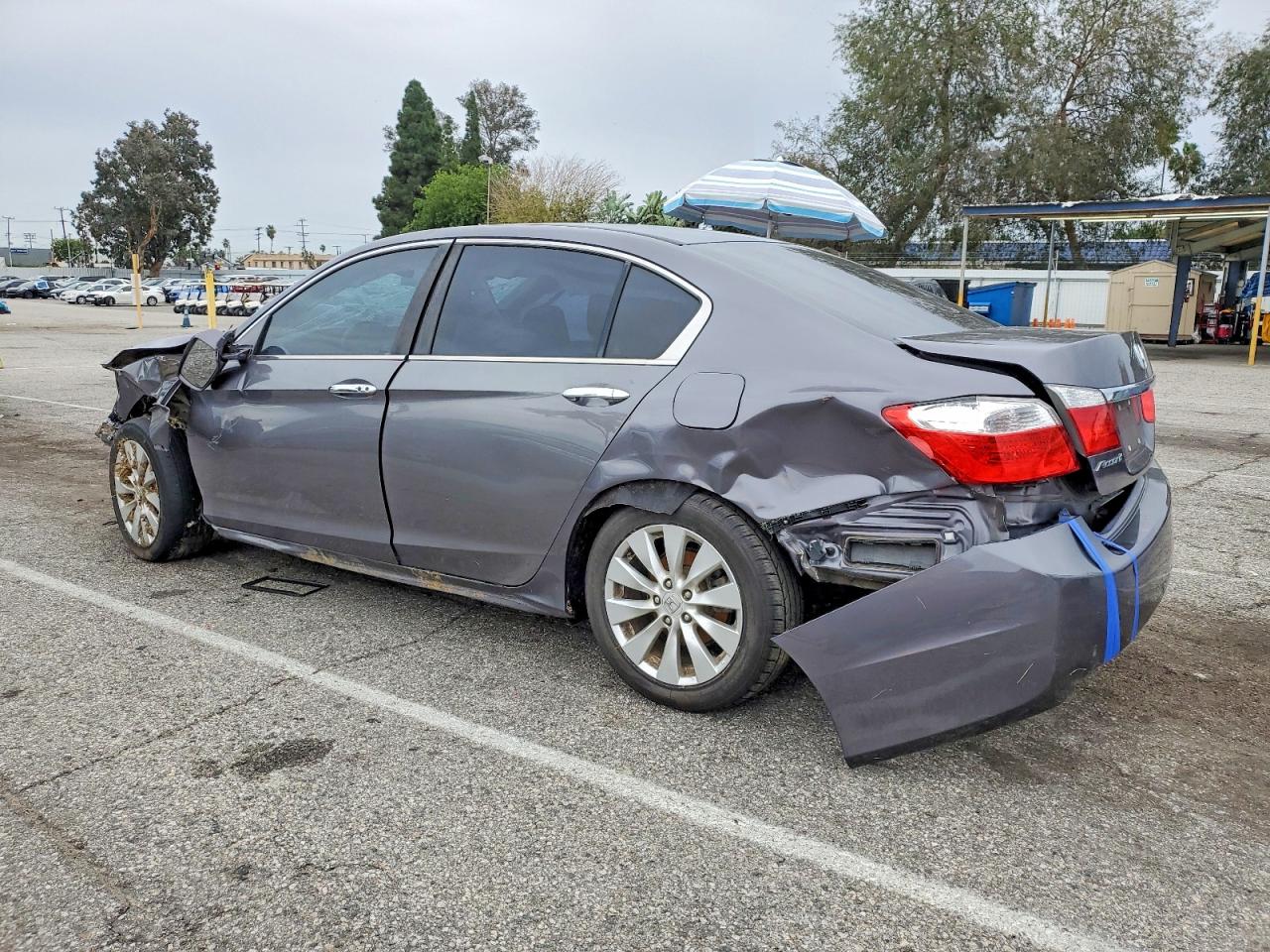 2015 HONDA ACCORD EX photo 2