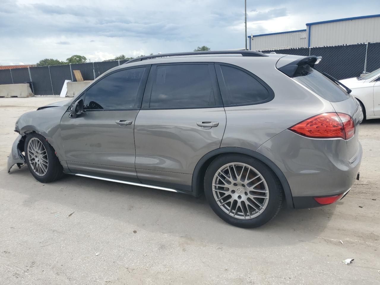 2012 PORSCHE CAYENNE S photo 2