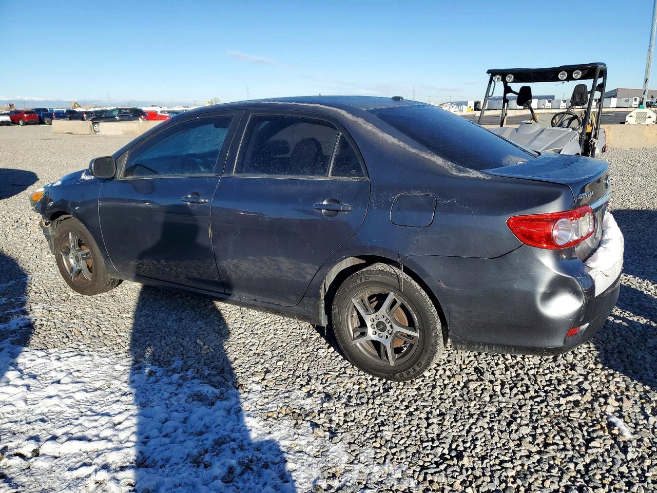 2011 TOYOTA COROLLA BASE photo 2
