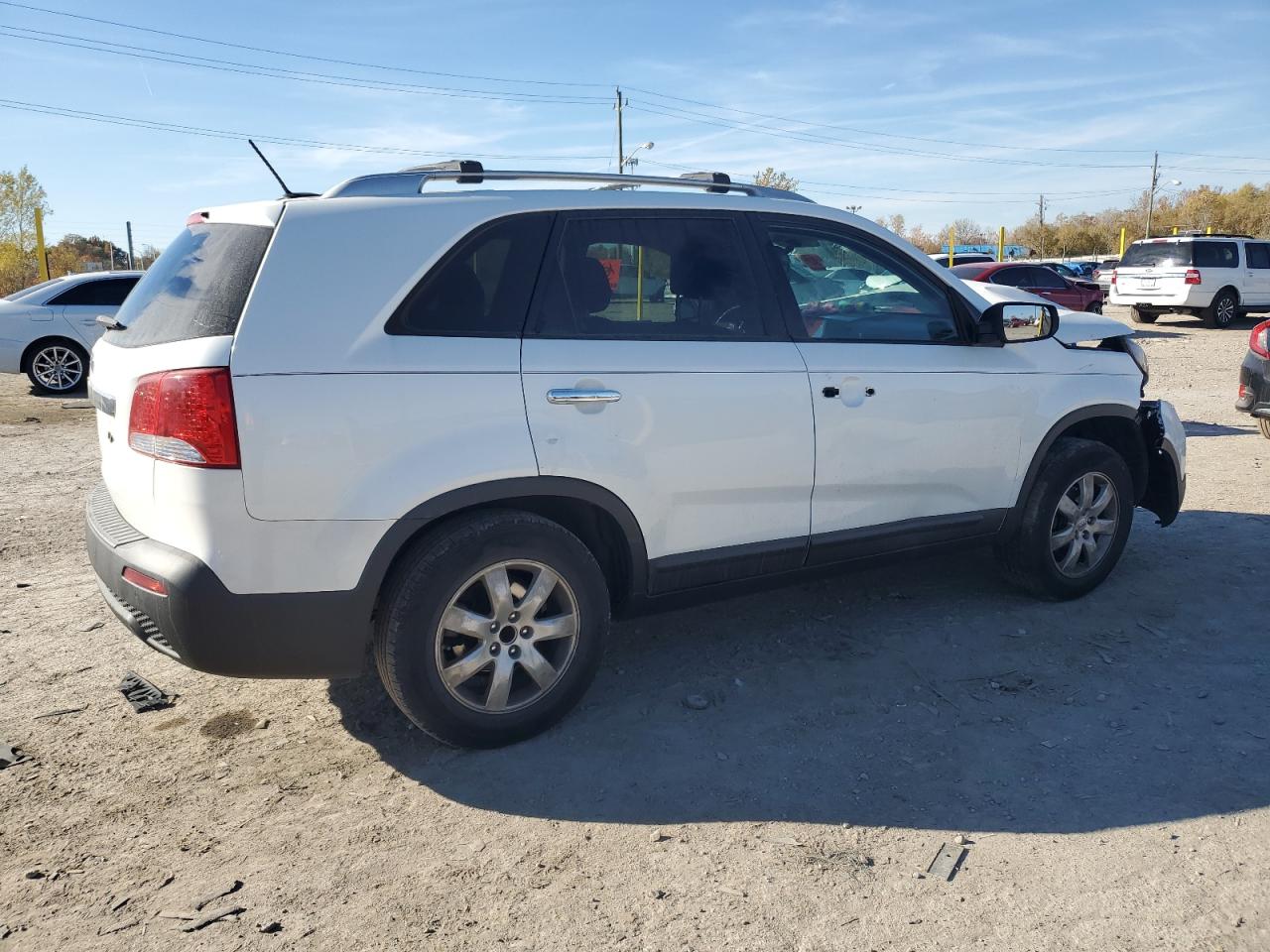 2012 KIA SORENTO BASE photo 3