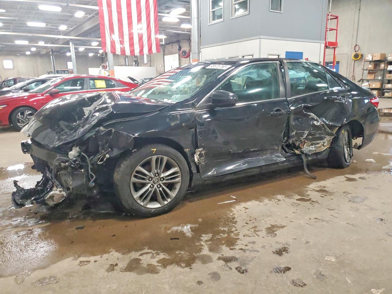 2015 TOYOTA CAMRY