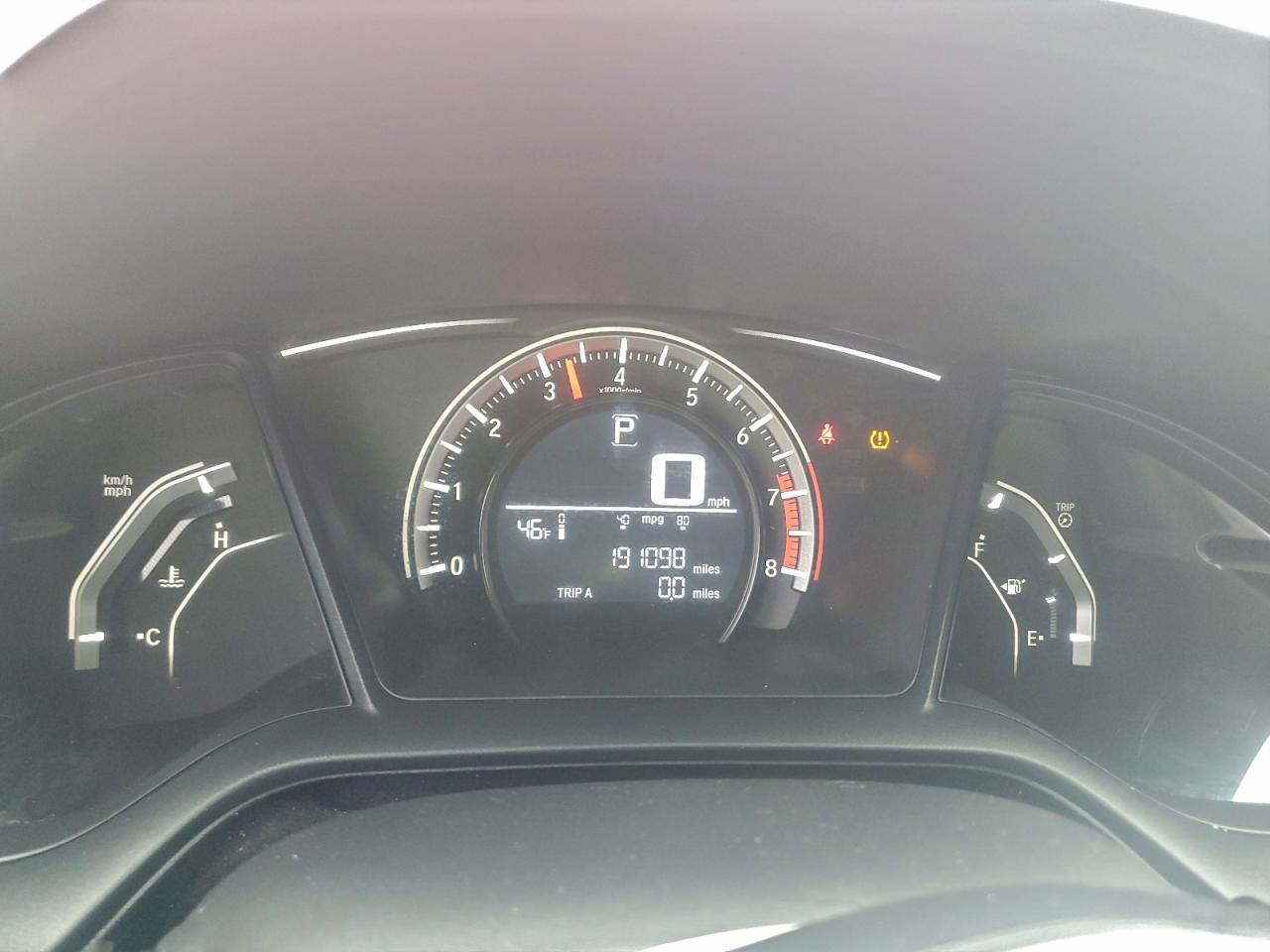 2016 HONDA CIVIC LX photo 9
