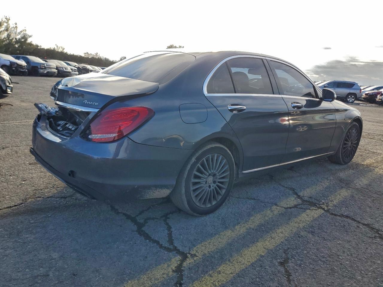 2015 MERCEDES-BENZ C 300 4MATIC photo 3