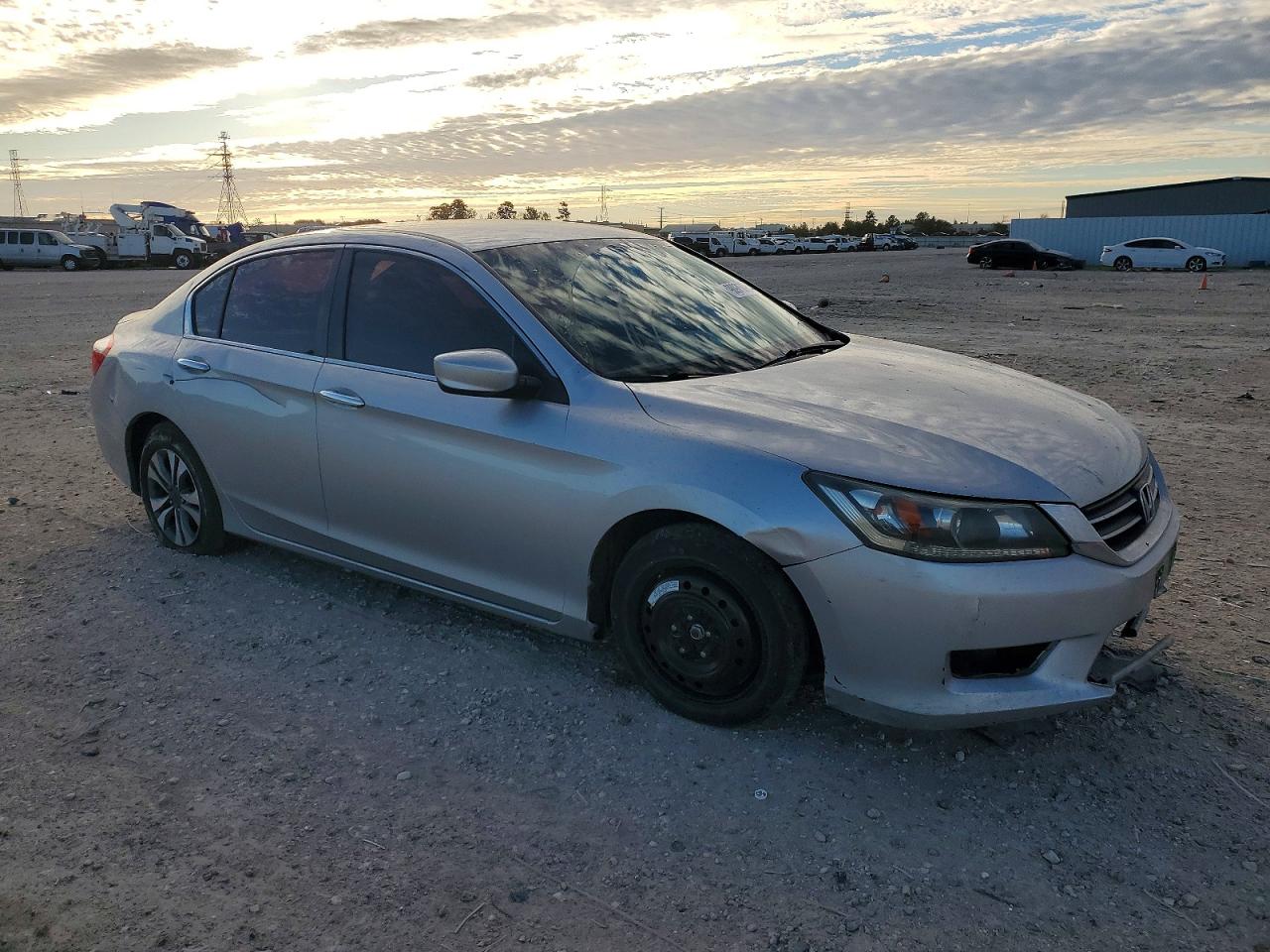 2014 HONDA ACCORD LX photo 4