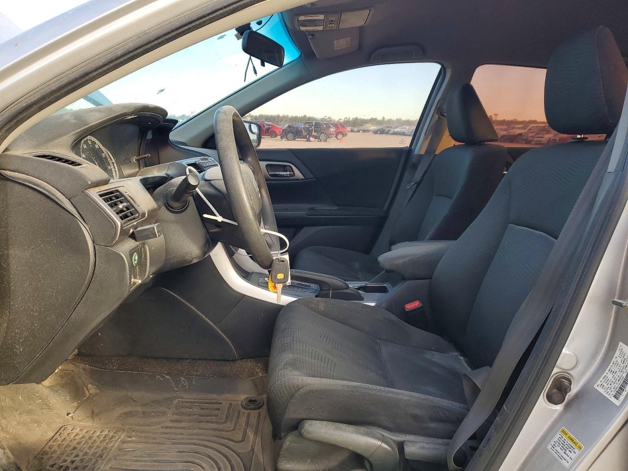 2014 HONDA ACCORD LX photo 7