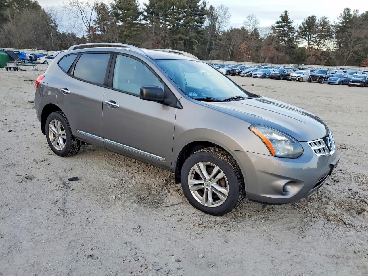 2015 NISSAN ROGUE SELECT S photo 4