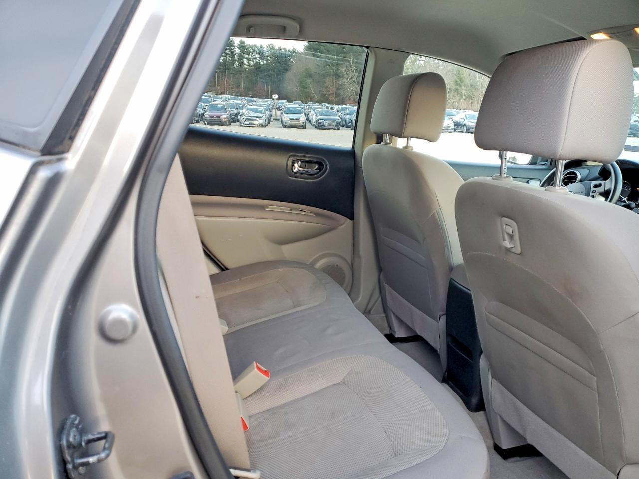 2015 NISSAN ROGUE SELECT S photo 11