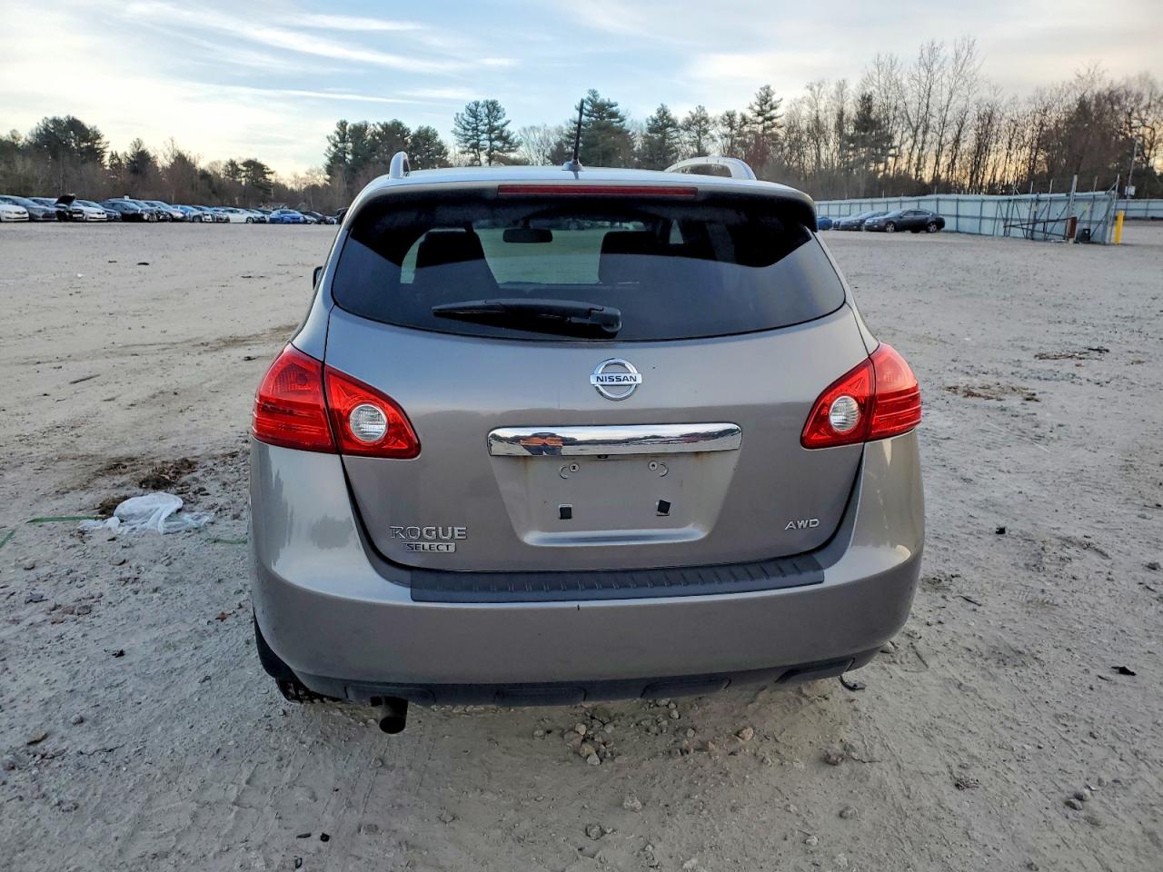 2015 NISSAN ROGUE SELECT S photo 6