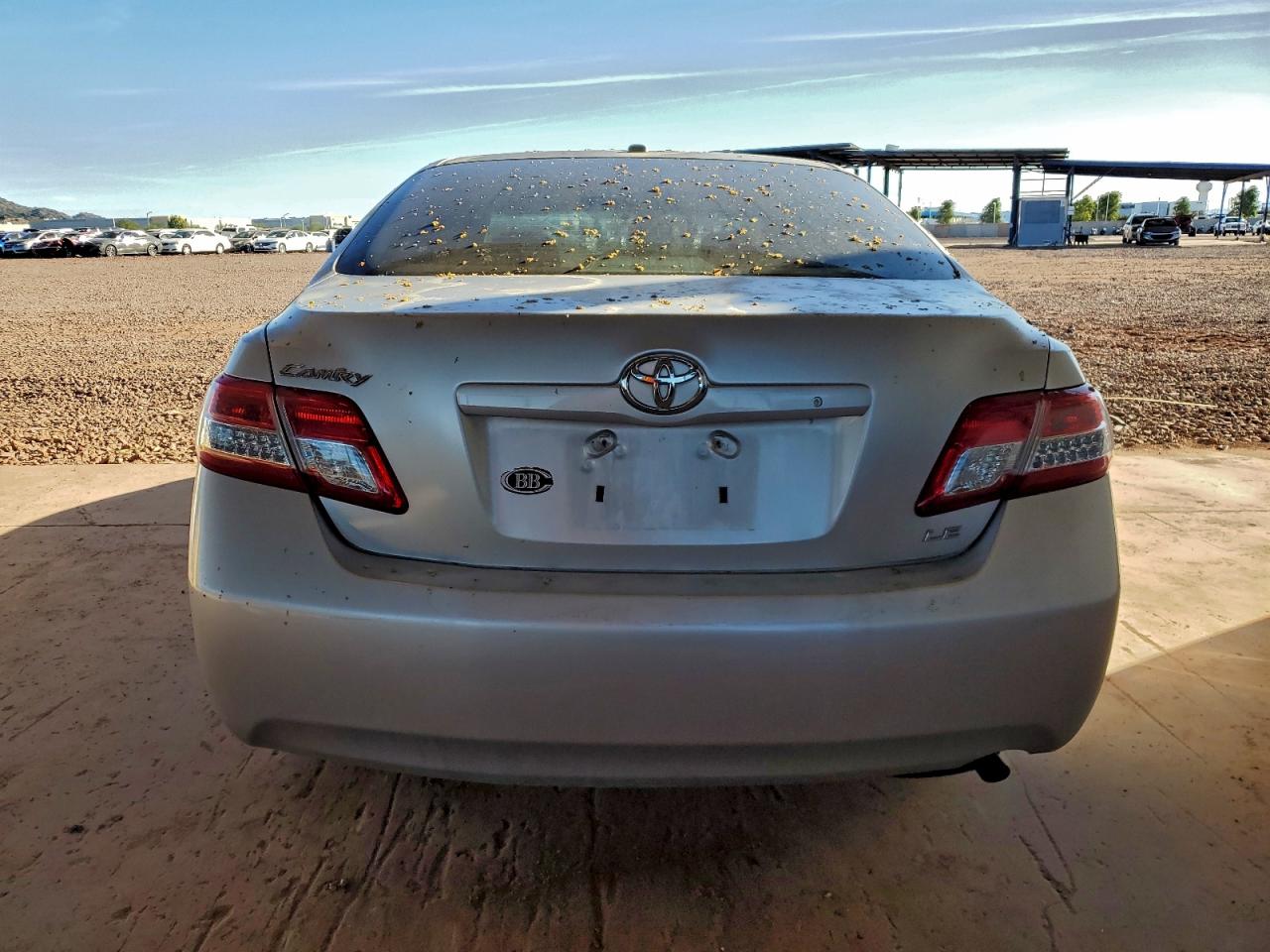 2011 TOYOTA CAMRY BASE photo 6