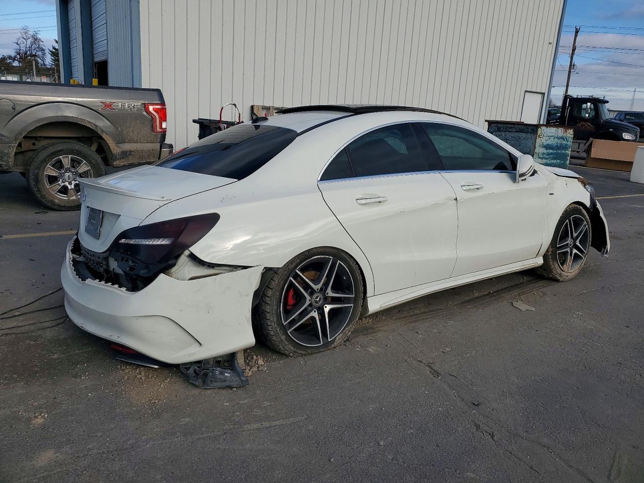 2018 MERCEDES-BENZ CLA 250 4MATIC photo 5
