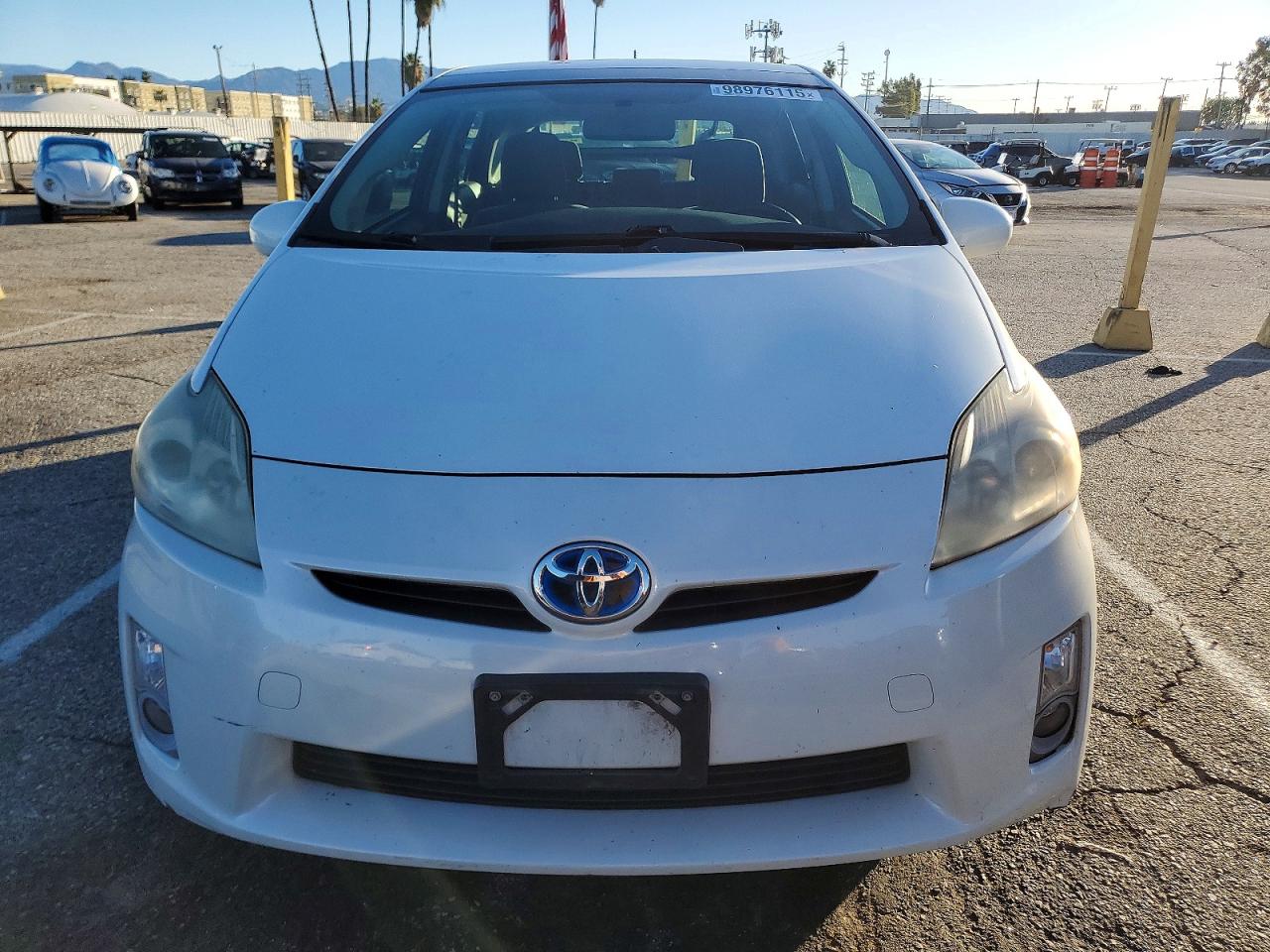 2010 TOYOTA PRIUS photo 5