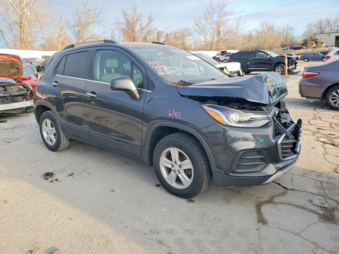 2017 CHEVROLET TRAX 1LT photo 4