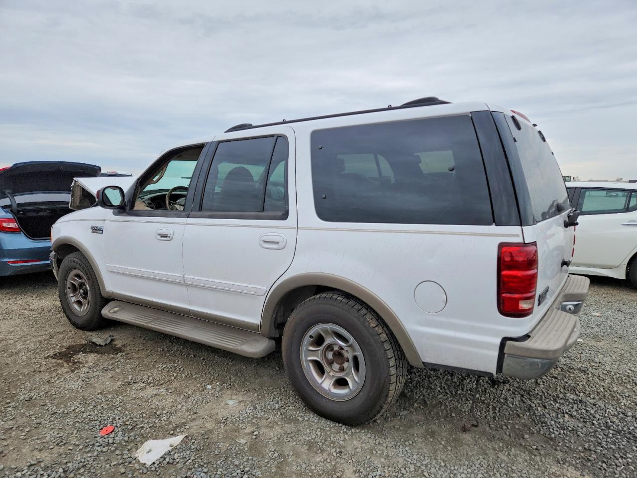 2001 FORD EXPEDITION EDDIE BAUER photo 2