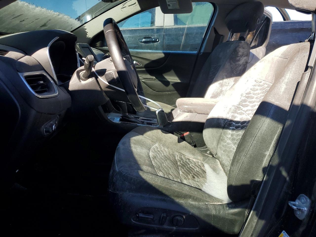 2020 CHEVROLET EQUINOX LT photo 7