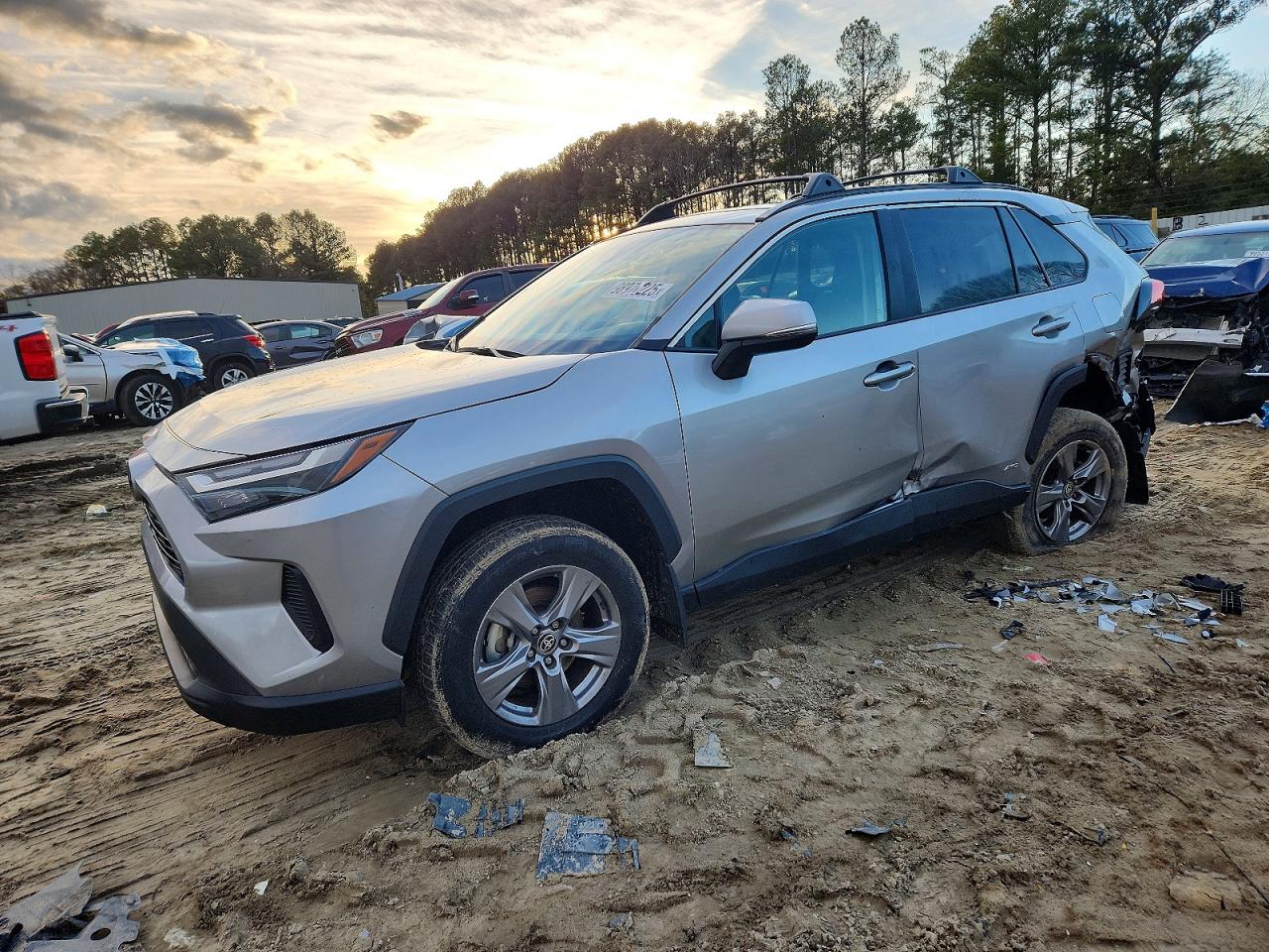2024 TOYOTA RAV4