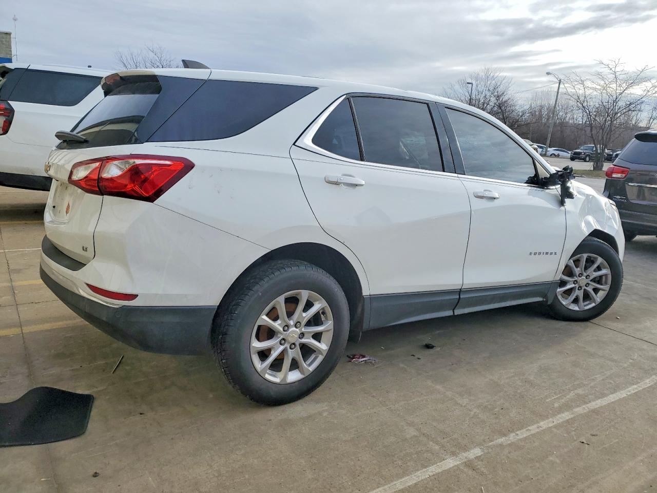 2019 CHEVROLET EQUINOX LT photo 5