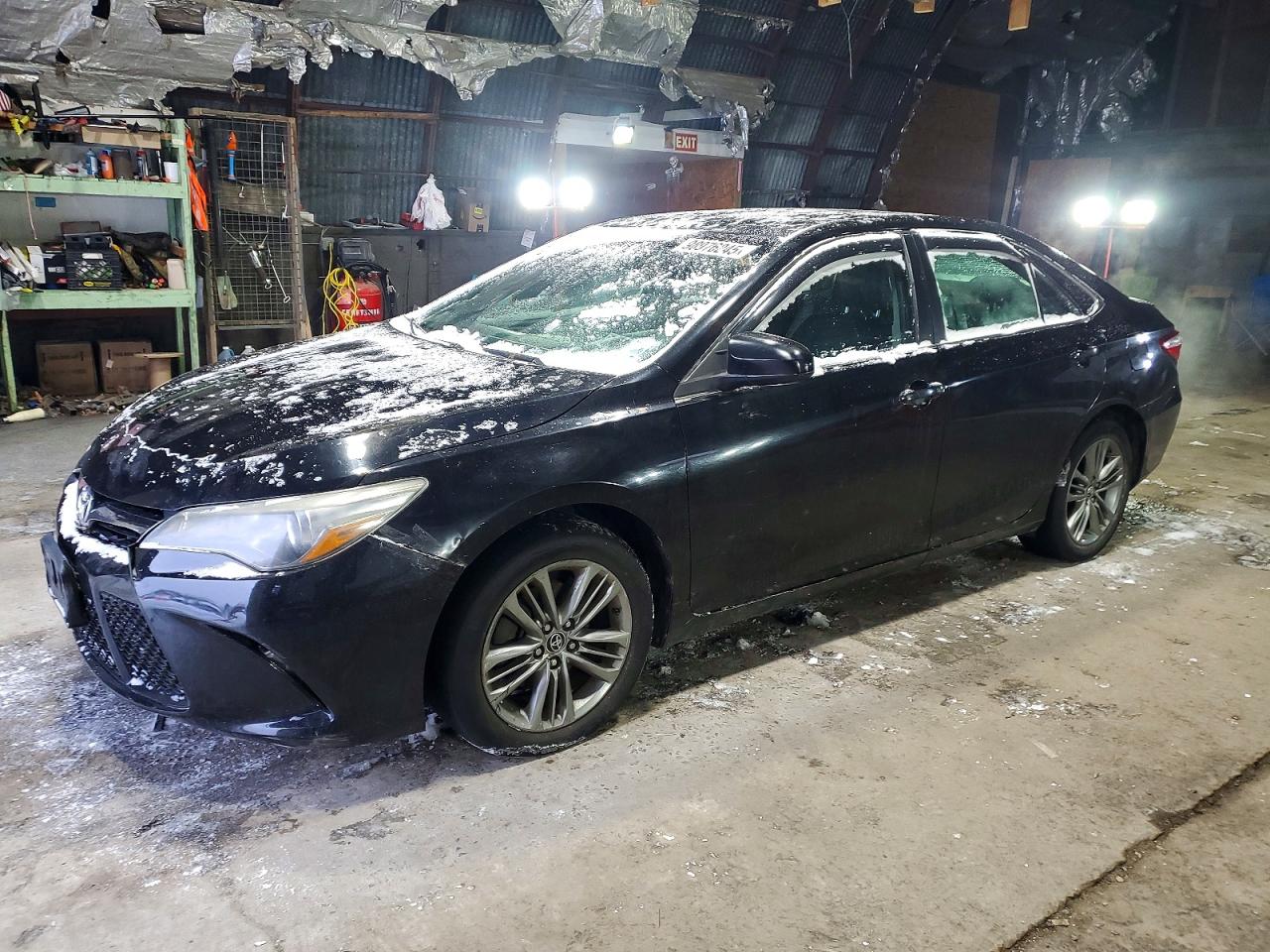 2015 TOYOTA CAMRY