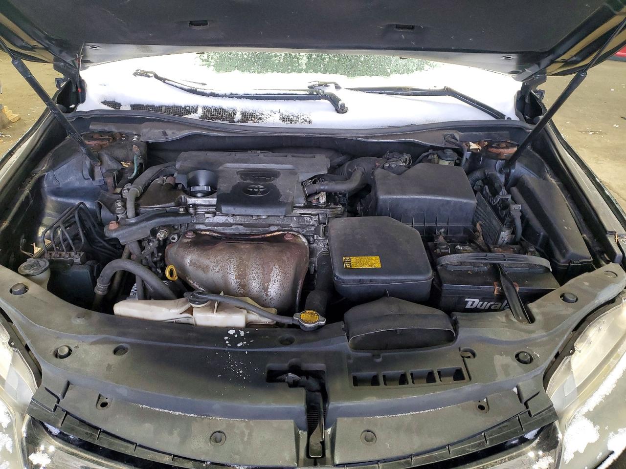 2015 TOYOTA CAMRY LE photo 11