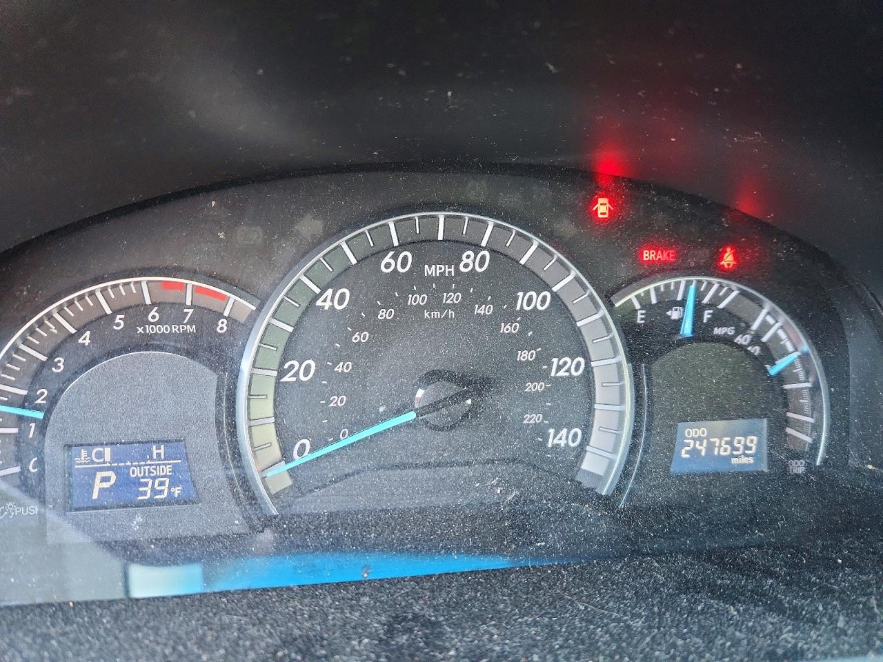 2012 TOYOTA CAMRY BASE photo 9