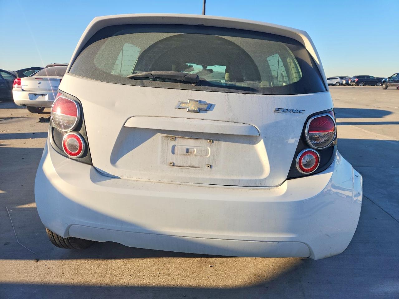 2014 CHEVROLET SONIC LS photo 6