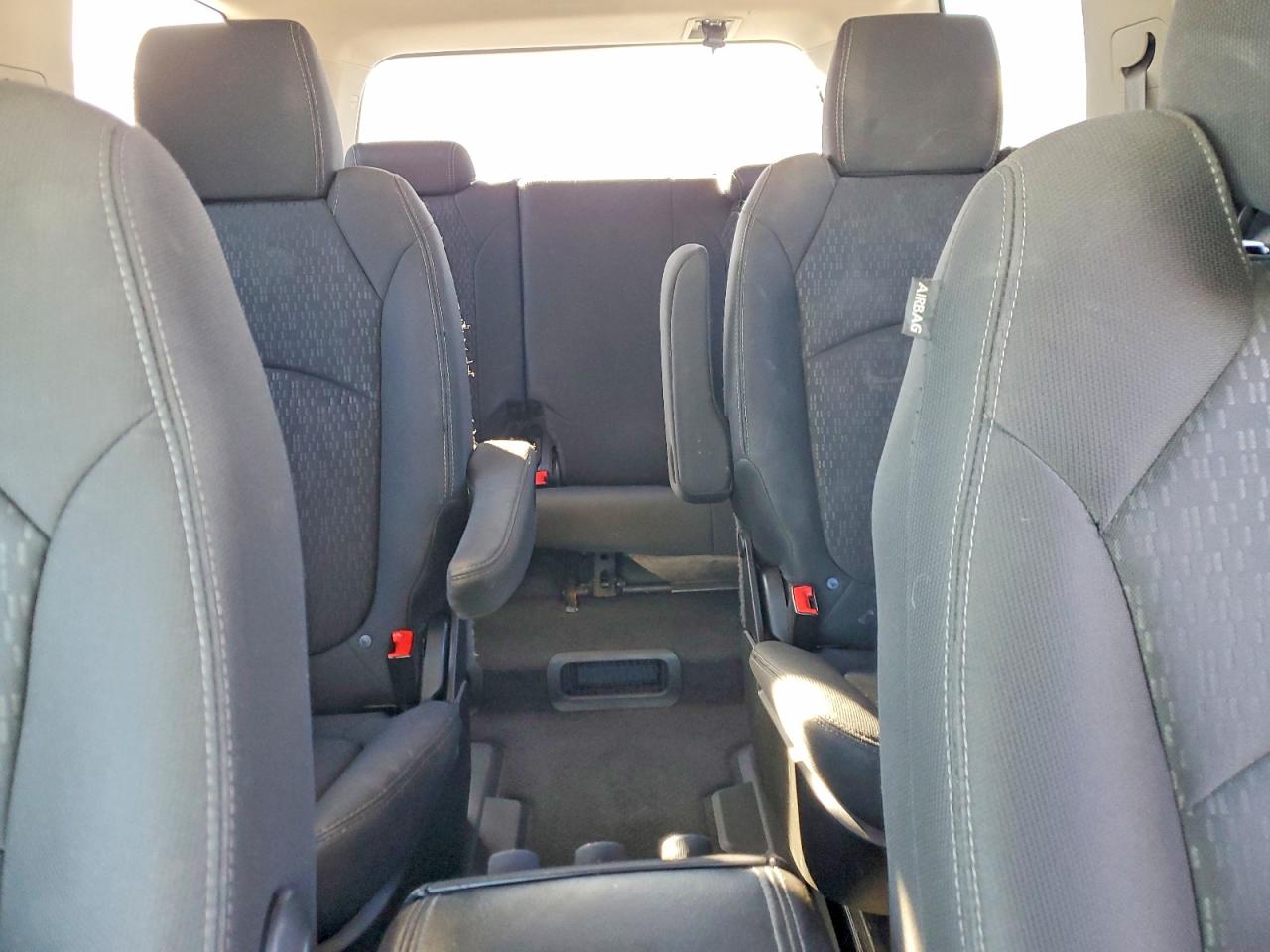 2014 GMC ACADIA SLE photo 10