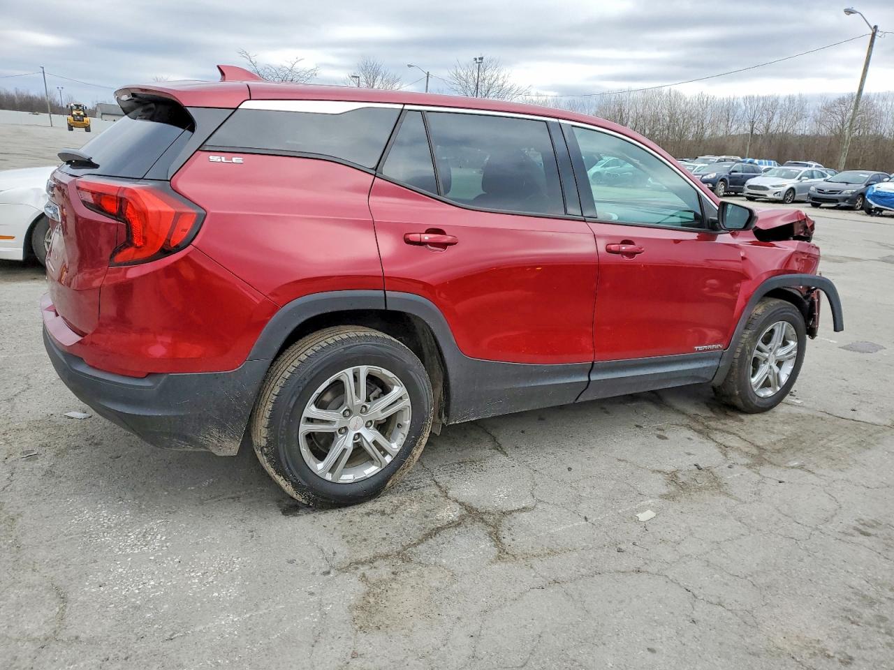 2018 GMC TERRAIN SLE photo 5