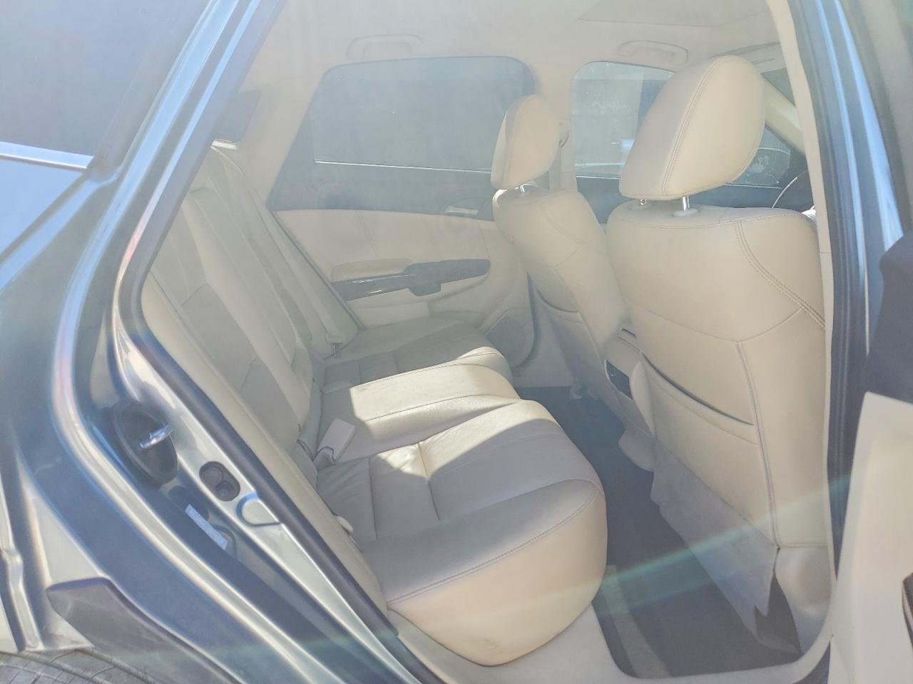 2010 HONDA ACCORD CROSSTOUR EXL photo 10