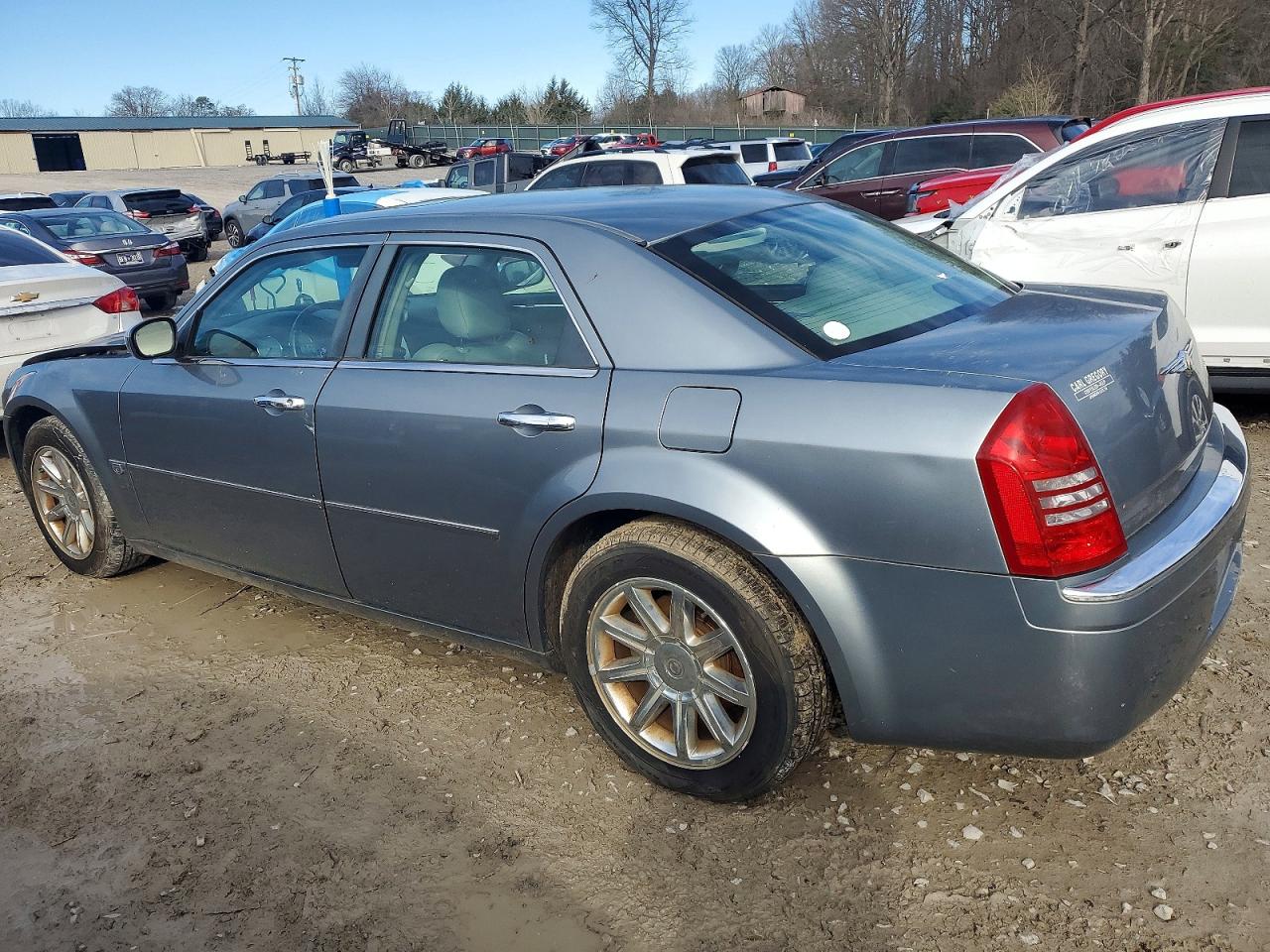 2006 CHRYSLER 300C photo 2