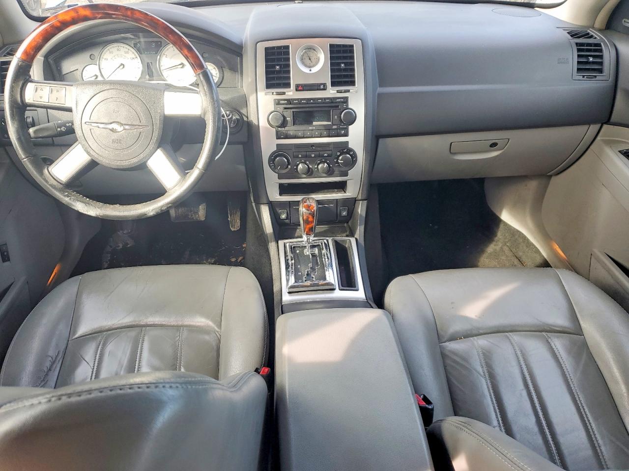 2006 CHRYSLER 300C photo 8