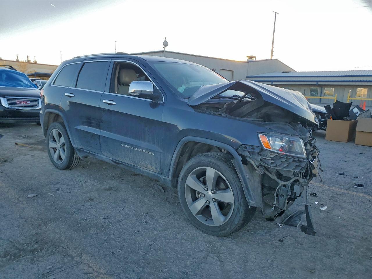 2014 JEEP GRAND CHEROKEE LIMITED photo 4