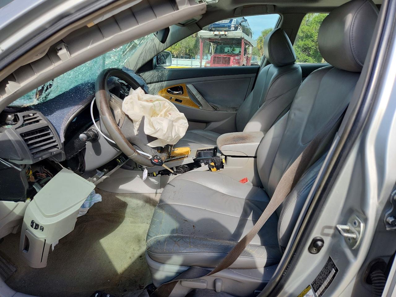 2007 TOYOTA CAMRY LE photo 7